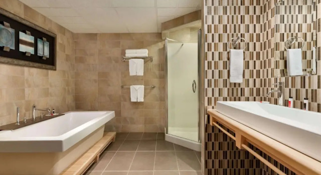 Люкс Ramada by Wyndham Fredericton