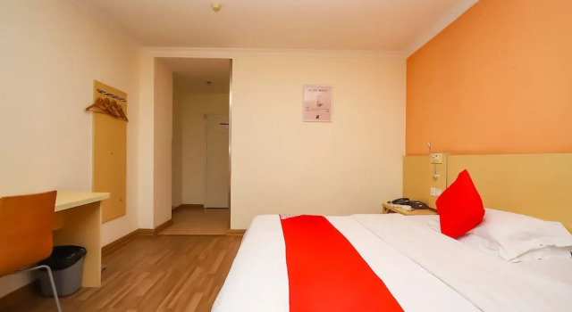 Номер Standard YuanMan Hotel