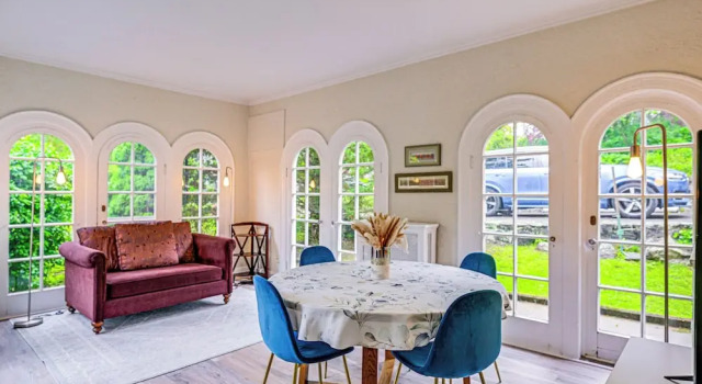 Апартаменты Historic Mamaroneck Guest House - Walk to Harbor!