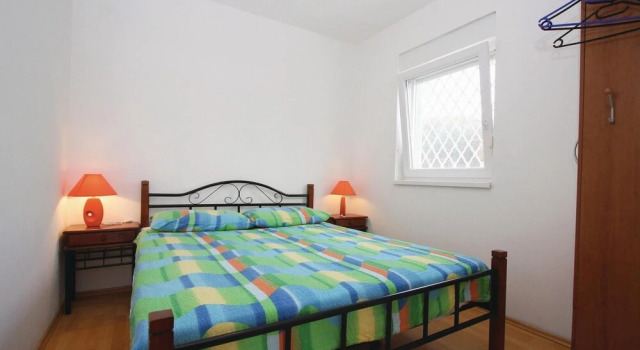 Awesome Home in Pula With 4 Bedrooms and Wifi