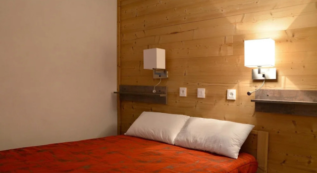 Residence Saintjacques Five-roomed Apartment for 11 People of 109 m2 S202, Prenota Appartamento Macot-la-Plagne 