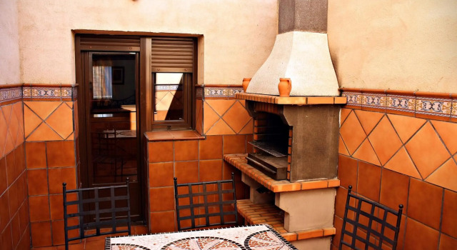 CASA RURAL LA IBIENZA, Prenota Hotel Zarzuela del Pinar 