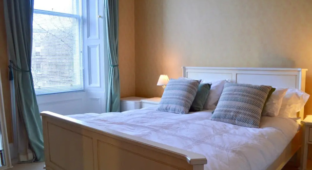 Georgian Flat In The West End
