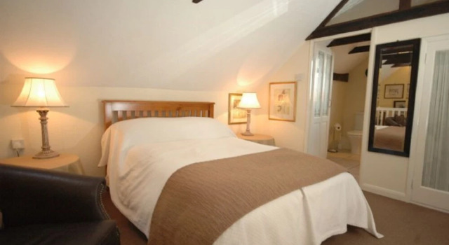 London House, Забронировать Дом для отпуска Баттл High Weald