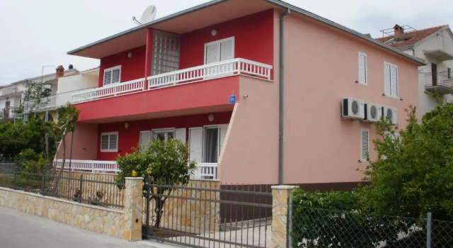 Apartments Renko, Prenota Appartamento Stari Grad 