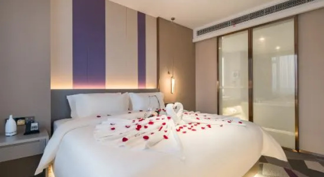 Люкс Deluxe Lavande Hotel (Tianjin Beichendao Children's Hospital Liuyuan Metro Station)