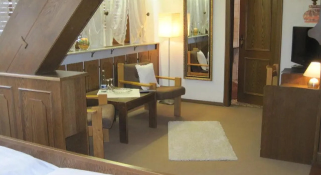Апартаменты Hotel Restaurant Albans Sonne