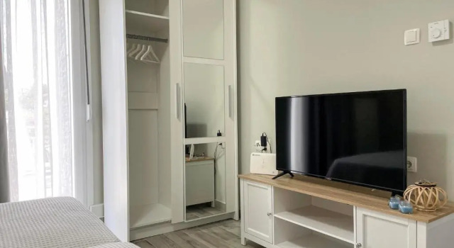 Апартаменты Nikis House Apartments By The Sea