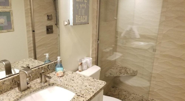 Sea Winds 16 2 Bedroom Condo by Redawning, Rezerwuj Hotel Hotele w Saint Augustine Area z parkingiem, Parking