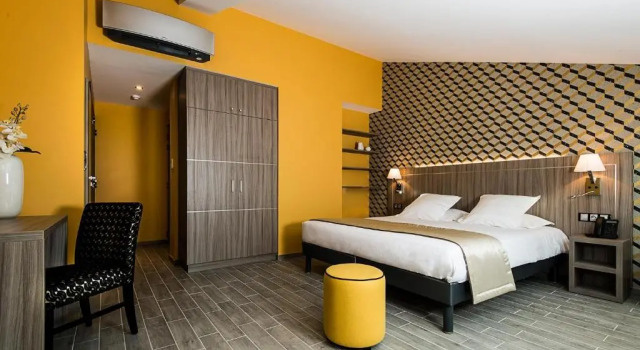 Номер Standard Unique Hôtel Résidence & Spa