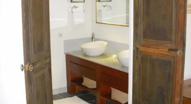 Номер Comfort La Cour Carrée