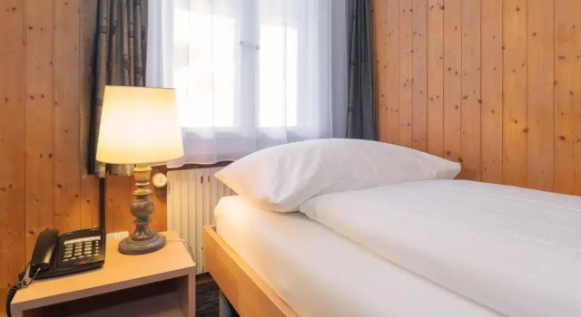 Одноместный номер Standard Jungfrau Lodge, Swiss Mountain Hotel