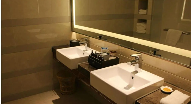 Yancheng Jinying Shangmei Hotel, Rezerwuj Hotel Hotele 5-gwiazdkowe w Yancheng, 5*