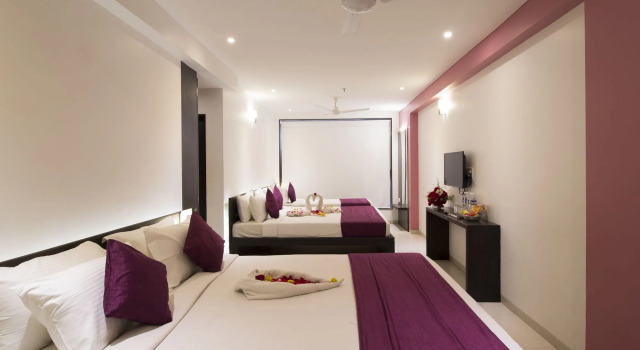 Hotel City Point, Забронировать Отель Отели штата Махараштры с завтраком, Завтраки