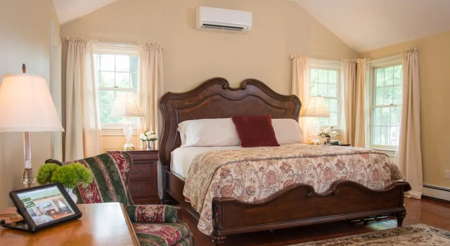 Номер Standard с балконом Caldwell House Bed and Breakfast