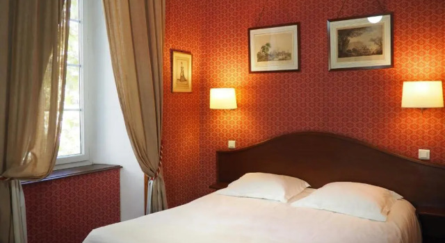 Номер Superior Hotel Central Bastia