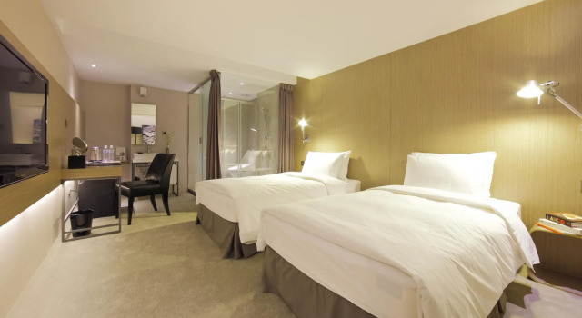 Standardowy dwuosobowy pokój Hotelday Taichung