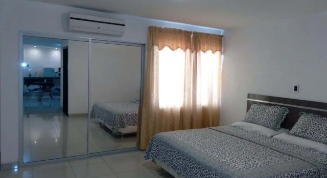 Двухместный люкс Luxury с видом на город Suites Apart Hotel Ortiz