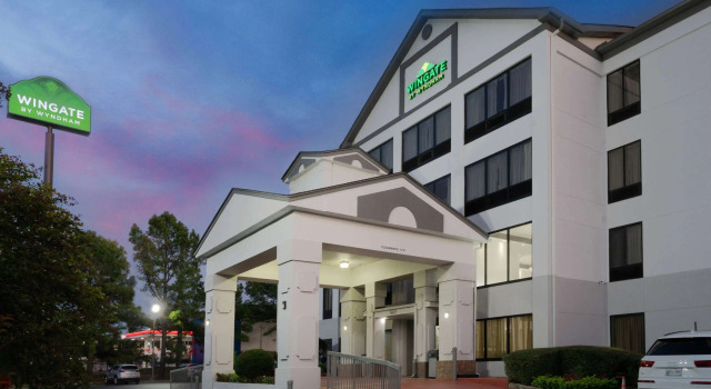 Wingate by Wyndham Memphis East, Buchen Sie Hotel Memphis Tennessee