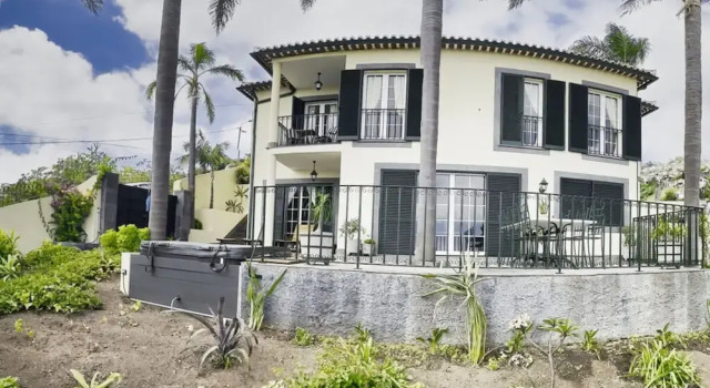 Quinta Martin Modern Retreat, Rezerwuj Hotel Hotele w Funchal z parkingiem, Parking