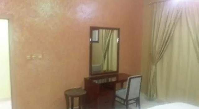 Al Qalaah Al Raqiyah Hotel Apartments, Varaa Huoneisto Jedda 
