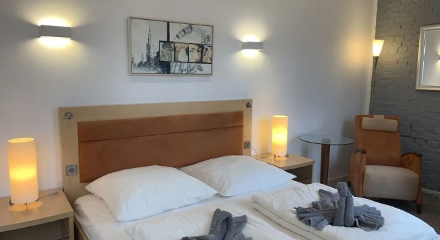 Lovely Rooms Next to the Trainstation WG