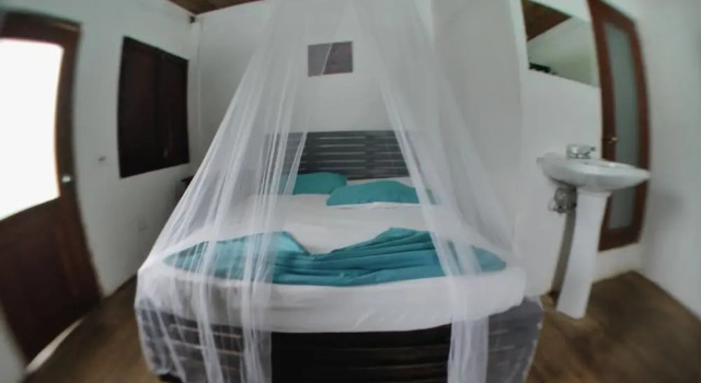 Sister Moon Hotel, Đặt Khách sạn Isla Grande Colon