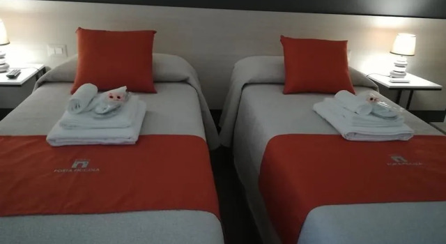 Porta Piccola Residence, Book Hotel Hotels in Murgia with Parking, Parking