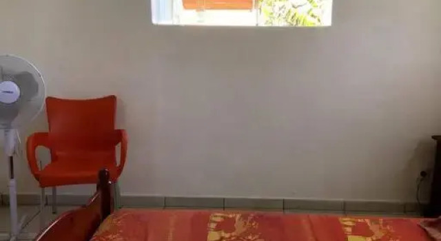 Bel appartement à Damencourt, Забронировать Апартаменты/квартира Отели в центре Ле-Муль, в центре