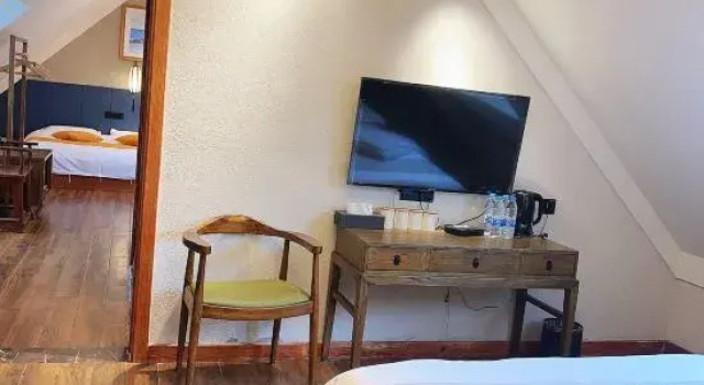 Люкс Deluxe Hemu Tuwaju Hotel