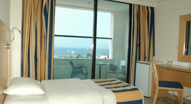 Habitación doble Estándar con vista al mar Mina Hotel