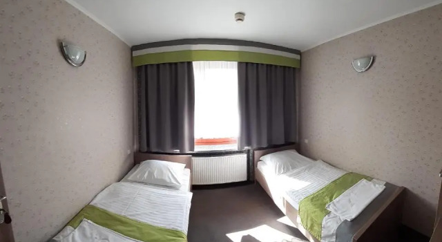 Restauracja i Noclegi Pod Kasztanami, Réserver Hôtel Carolinensiel Opolskie