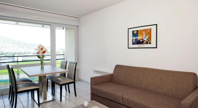 Апартаменты Standard c 1 комнатой Séjours & Affaires Clermont Ferrand Park République