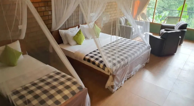 Ayubo Ella - Bed & Breakfast