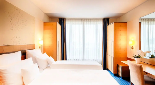Люкс Superior с балконом Welcome Hotel Wesel