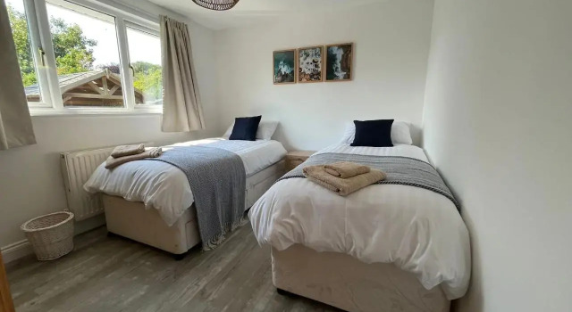 Berllan Deg, Boek Hotel St Dogmaels 