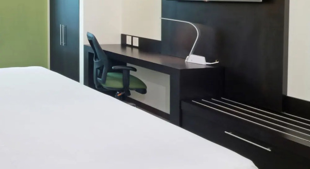 Четырёхместный номер Standard Holiday Inn Express - Tuxpan by IHG