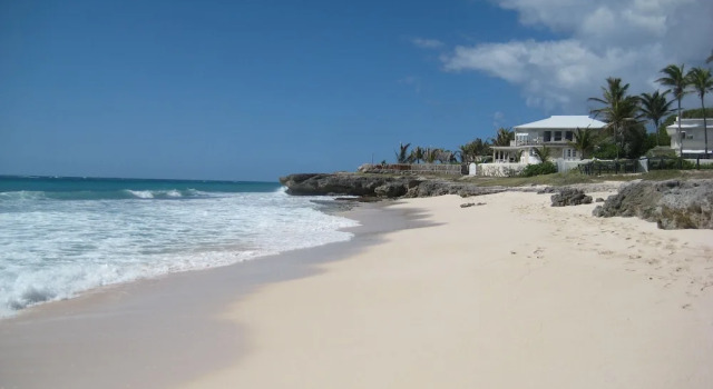 Коттедж с красивым видом из окна Inchcape Seaside Villas