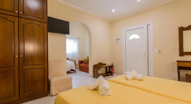 Студия Fouxia Apartments and Studios
