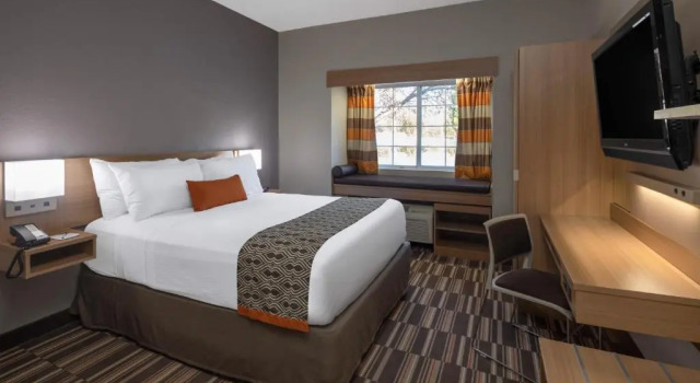 Номер Standard Microtel Inn & Suites by Wyndham Florence