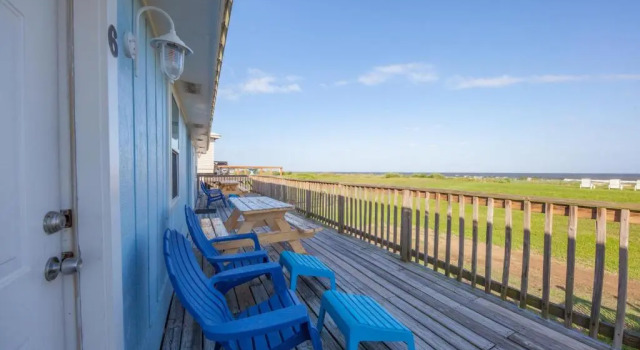 Люкс Deluxe Blue Dolphin Inn and Cottages