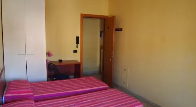Caffetteria dellAngolo, Reserva ahora Hostal o pensión Rávena 