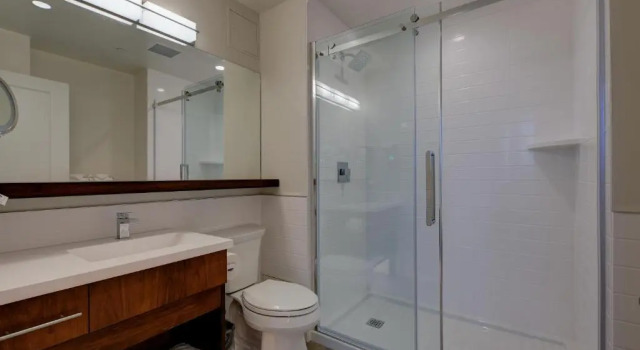 Номер Superior Strathcona Hotel