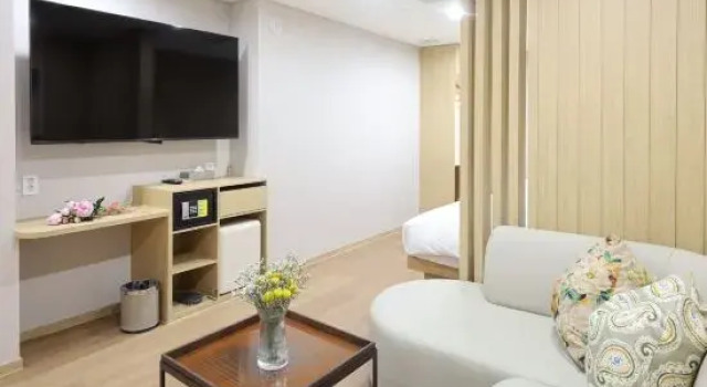 Люкс Royal Busan Seomyeon Nestly Hotel