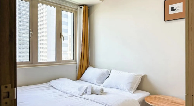 Двухместный номер Standard с балконом Coasis at SMDC Coast Residences