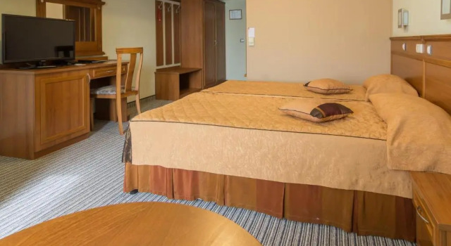 Двухместный номер Standard Diplomat Plaza Hotel & Resort