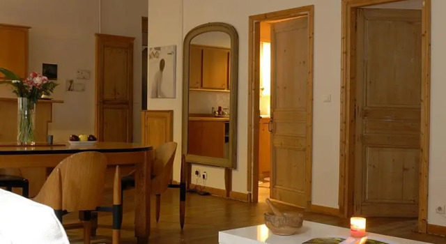 Lyon Guest House, Rezerwuj Pensjonat 4th arr Lyon, w pobliżu Cuire Metro Station