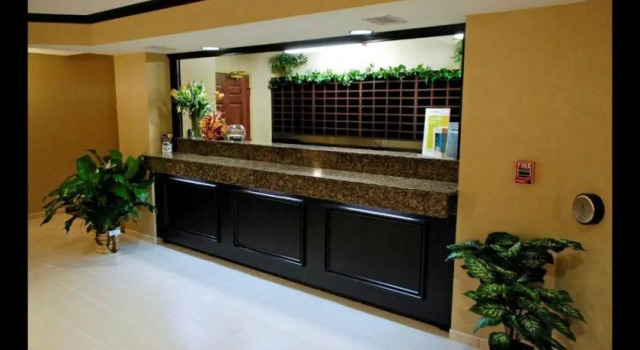 Suburban Extended Stay Coralville