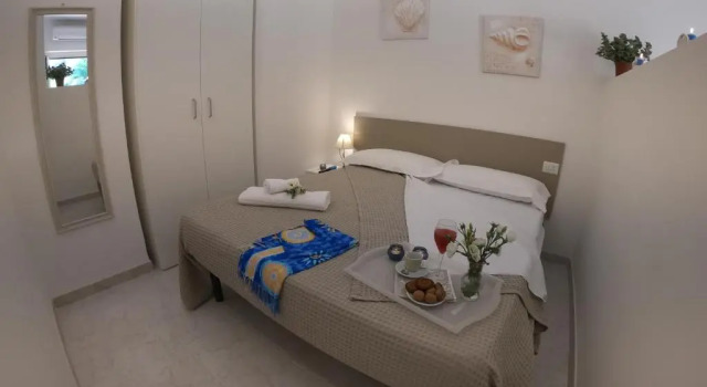 Spiaggia Dorata, Buchen Sie Hotel Peschici Foresta Umbra