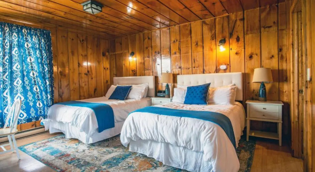 Студия Friars Bay Inn & Cottages